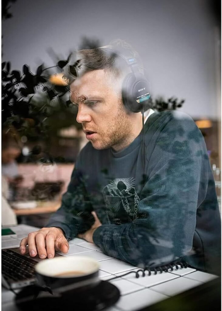 Sony MDR7506 Review – Professional Studio Headphones for Accurate Sound